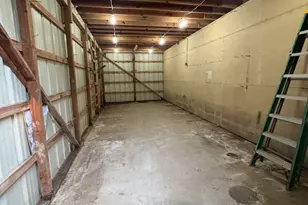 332 Reppert St, Bacliff, TX 77518 - Photo 7