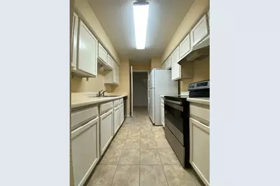 9700 Leawood Boulevard #212, Houston, TX 77099 - Photo 7