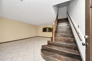 7655 Bellerive Dr, Houston, TX 77036 - Photo 5