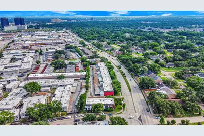 7655 Bellerive Drive #3, Houston, TX 77036 - Photo 31