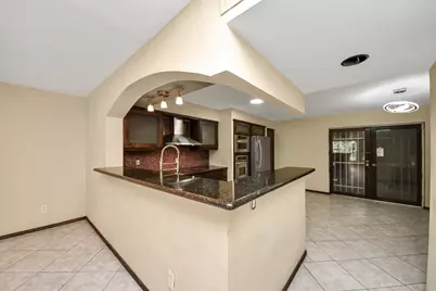 7655 Bellerive Drive #3, Houston, TX 77036 - Photo 11