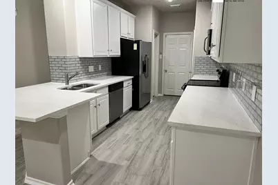 114 N Camellia Grove Circle, The Woodlands, TX 77382 - Photo 7