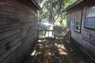 20511 Lk Frst Dr E, Guy, TX 77444 - Photo 11
