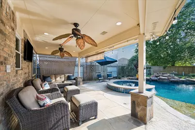 16131 Castlegrove Court, Tomball, TX 77377 - Photo 5