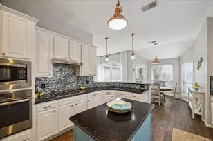 16131 Castlegrove Ct, Tomball, TX 77377 - Photo 19
