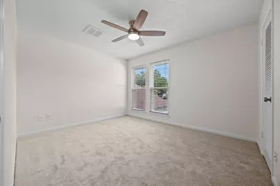 1375 Bullock Lane, Houston, TX 77055 - Photo 25