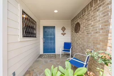 1375 Bullock Lane, Houston, TX 77055 - Photo 5