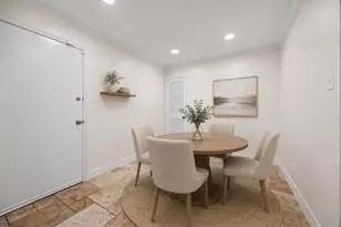 1375 Bullock Ln, Houston, TX 77055 - Photo 19