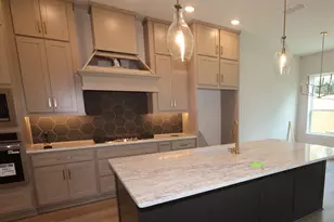 407 Kinley Oaks Dr, Houston, TX 77079 - Photo 5