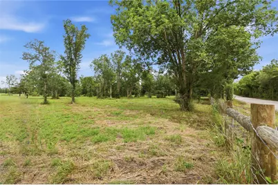 10405 Lone Star Road, Washington, TX 77880 - Photo 23