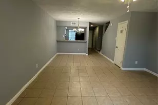 8636 Village Of Fondren Dr, Houston, TX 77071 - Photo 13