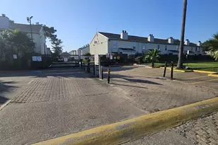 8636 Village Of Fondren Dr, Houston, TX 77071 - Photo 9