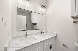 8209 Carver Rd, Houston, TX 77088 - Photo 23