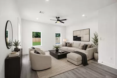 8209 Carver Road #A/B, Houston, TX 77088 - Photo 3
