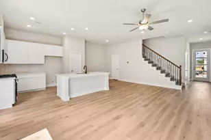 13214 Opera Dr, Houston, TX 77047 - Photo 5