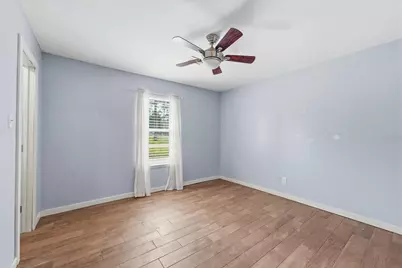 9819 Forest Hollow Drive, Baytown, TX 77521 - Photo 11