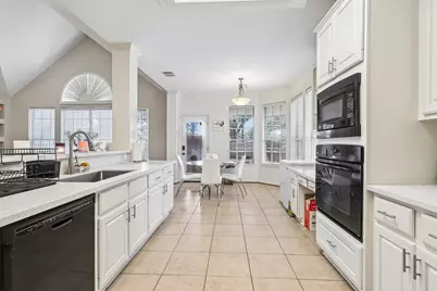 410 Spring Lakes Haven, Spring, TX 77373 - Photo 9