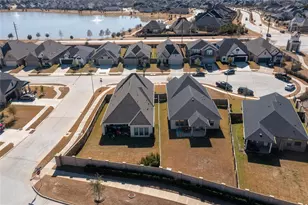 18906 Brego Ln, Tomball, TX 77377 - Photo 3