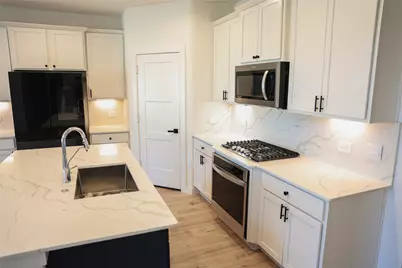 22502 Petrizzi Lane, Katy, TX 77449 - Photo 7