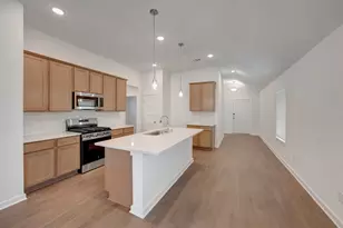 1738 W Stroker Rd, Crosby, TX 77532 - Photo 3