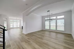 3550 Urban Woods Trail, Houston, TX 77008 - Photo 7