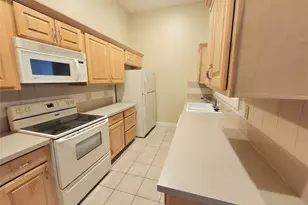 2315 Harborside Dr, Galveston, TX 77550 - Photo 3