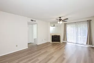 10615 Briar Forest Dr, Houston, TX 77042 - Photo 3