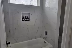 4217 Hare St, Houston, TX 77020 - Photo 9