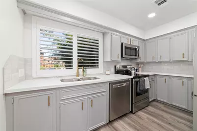 717 Davis Road, League City, TX 77573 - Photo 7