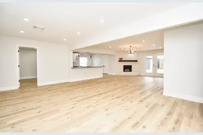 5642 Cartagena Street, Houston, TX 77035 - Photo 7