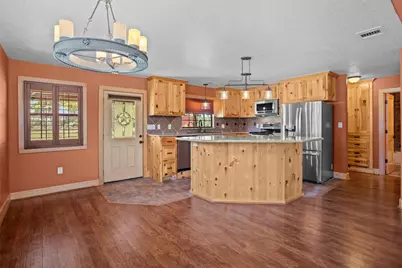 2399 Cr 1885, Grapeland, TX 75844 - Photo 9