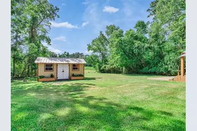 18085 Lake Drive E, Willis, TX 77378 - Photo 35