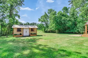 18085 Lake Dr E, Willis, TX 77378 - Photo 35