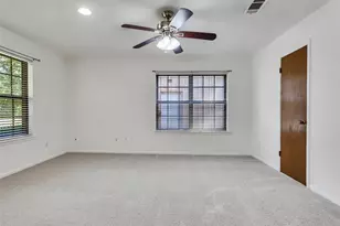 18085 Lake Dr E, Willis, TX 77378 - Photo 27