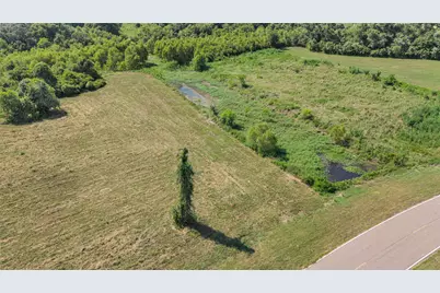 22810 Pittman Drive, Angleton, TX 77515 - Photo 11
