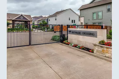 10928 Brambling Wood Drive, Houston, TX 77043 - Photo 21