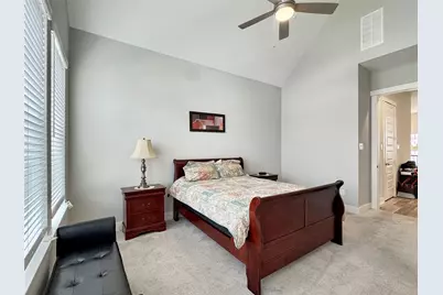 10928 Brambling Wood Drive, Houston, TX 77043 - Photo 11