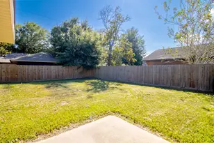 2202 Cherry Brook Ln, Pasadena, TX 77502 - Photo 37
