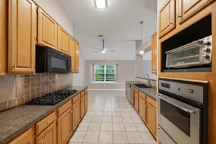 2004 Landing Blvd, League City, TX 77573 - Photo 13