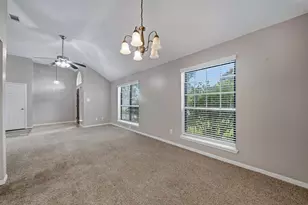 2004 Landing Blvd, League City, TX 77573 - Photo 11