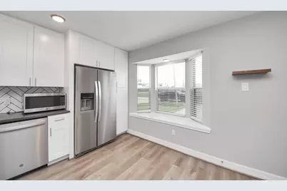 821 E 36th Street, Houston, TX 77022 - Photo 19