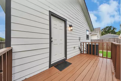 821 E 36th Street, Houston, TX 77022 - Photo 7