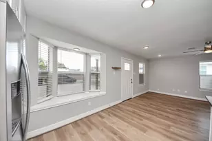 821 E 36th St, Houston, TX 77022 - Photo 19