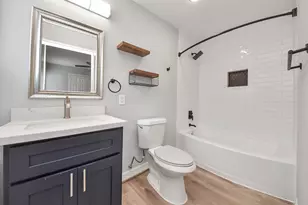 821 E 36th St, Houston, TX 77022 - Photo 39