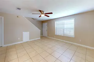 210 W G St, La Porte, TX 77571 - Photo 5