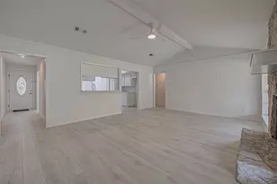 127 Wild Phlox Dr, Bellville, TX 77418 - Photo 7