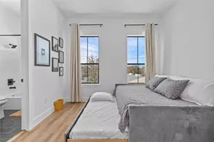 1303 E 27th St, Houston, TX 77009 - Photo 29