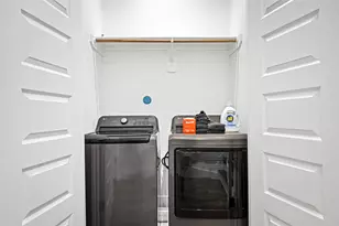 1303 E 27th St, Houston, TX 77009 - Photo 33