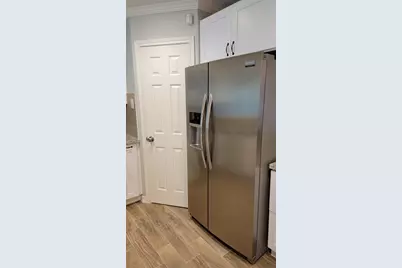 9630 E Savile Circle, Houston, TX 77065 - Photo 13