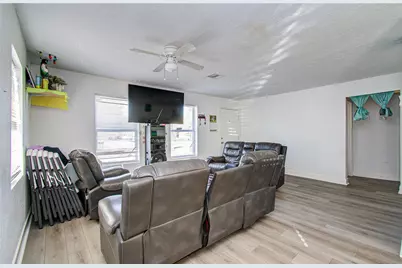 8134 Richland Drive #A B, Houston, TX 77028 - Photo 11